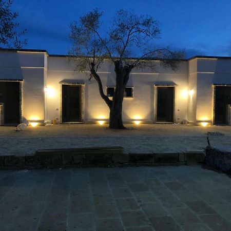 Le Tre Colonne Bed and Breakfast Melendugno Buitenkant foto