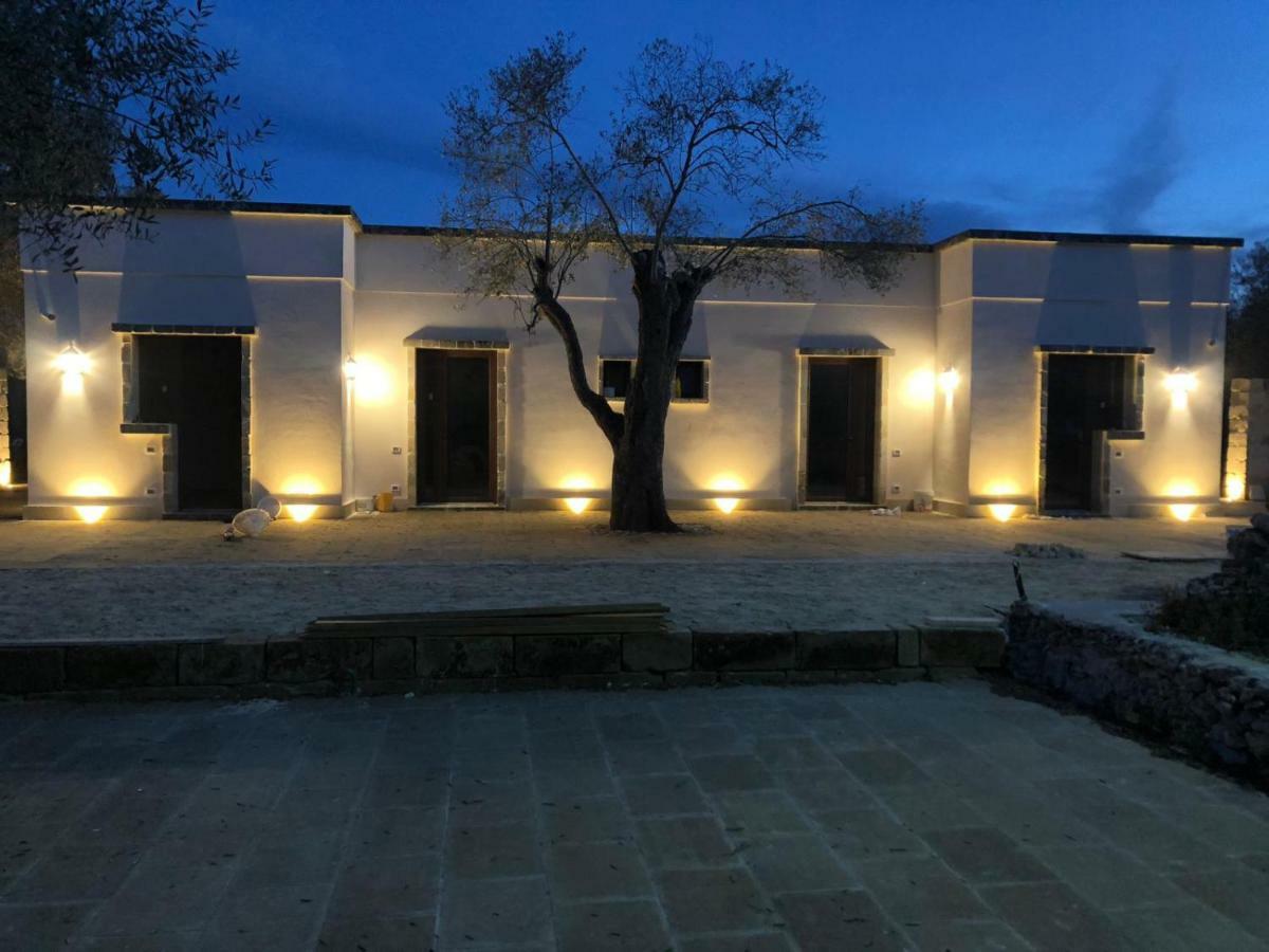 Le Tre Colonne Bed and Breakfast Melendugno Buitenkant foto