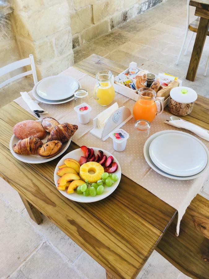 Le Tre Colonne Bed and Breakfast Melendugno Buitenkant foto